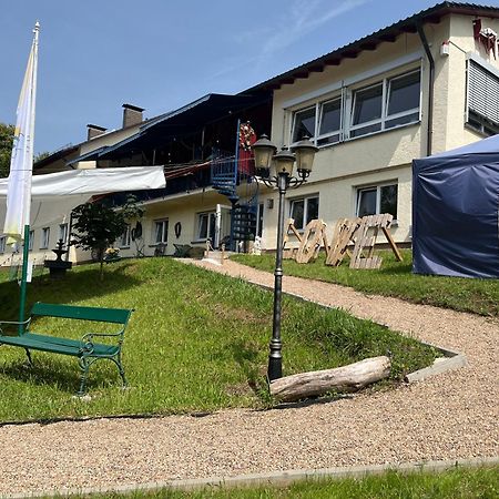 Hotel-Restaurant Berghof Johannesberg Buitenkant foto