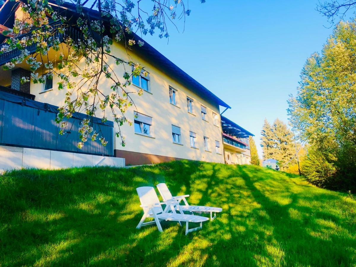 Hotel-Restaurant Berghof Johannesberg Buitenkant foto