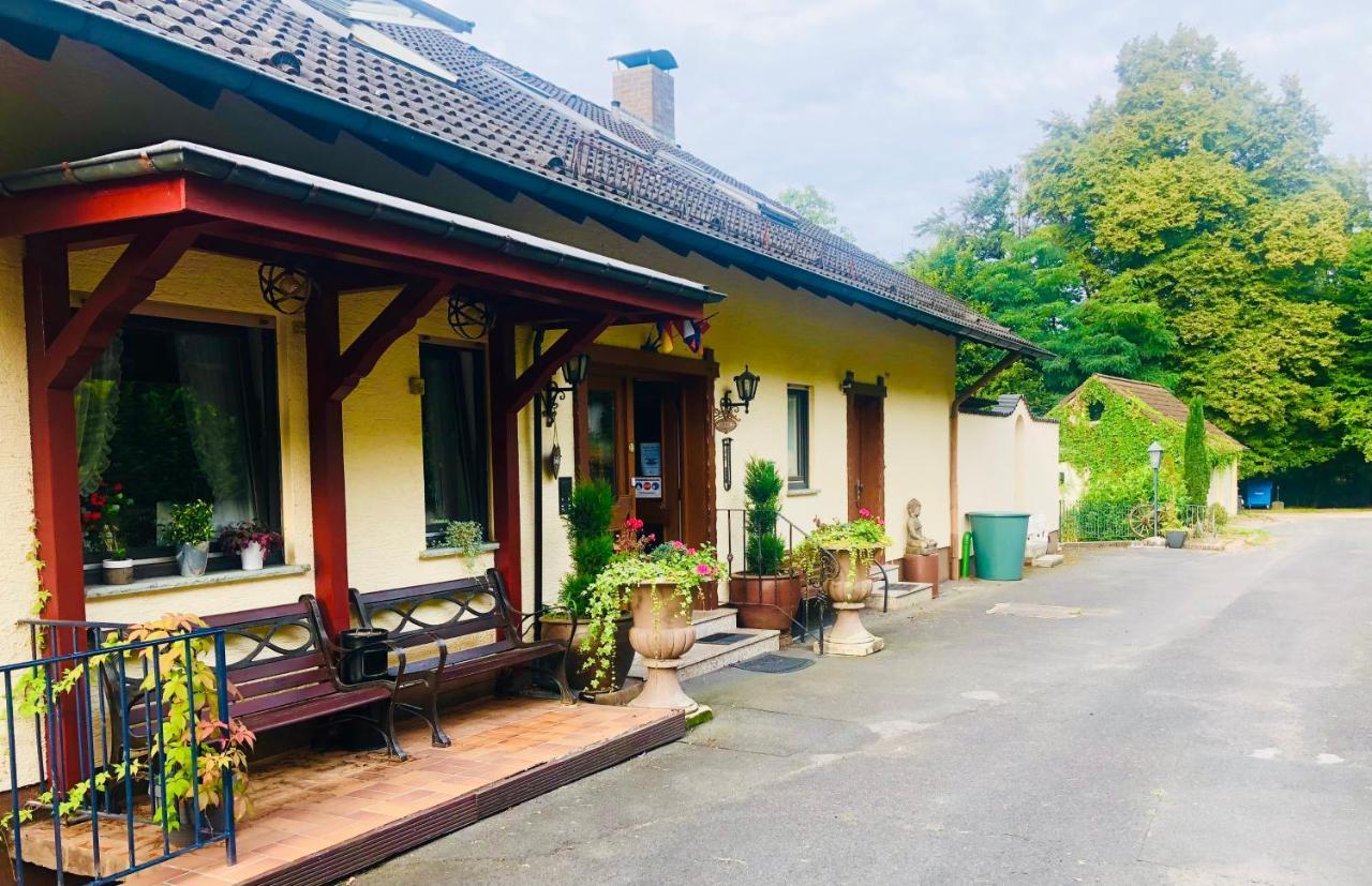 Hotel-Restaurant Berghof Johannesberg Buitenkant foto